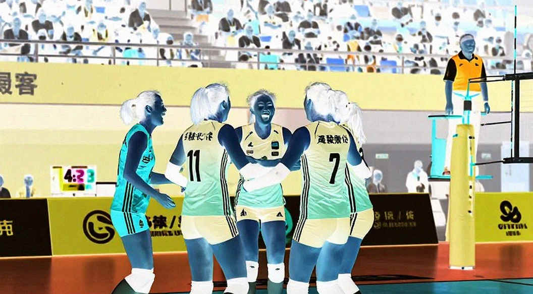 A Small Gap in the Squad List: Ferran's Ankle, Espi's Hype, and One Wrong Club Name A Small Gap in the Squad List: Ferran's Ankle, Espi's Hype, and One Wrong Club Name
