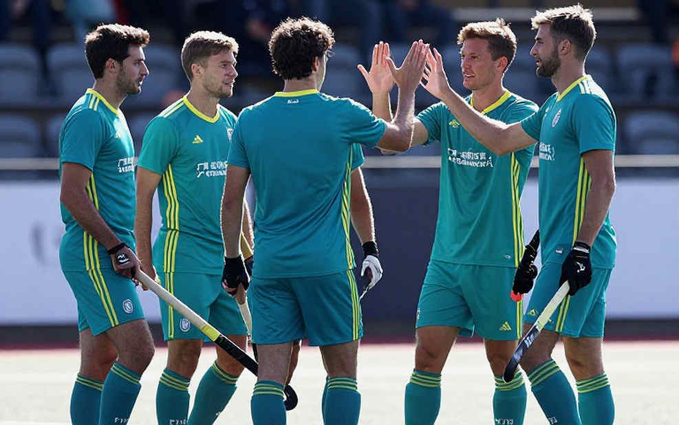Hockey League Returns After Three Years — The Pain Is Not Where the Injury Is Hockey League Returns After Three Years — The Pain Is Not Where the Injury Is