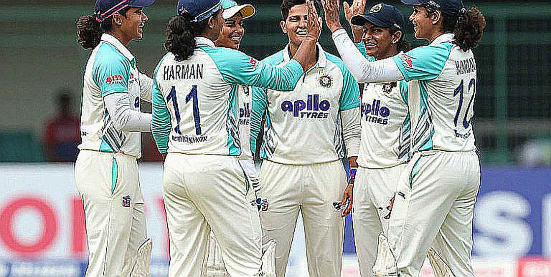 কলম্বোর চার বল: শ্রীলঙ্কার পঞ্চাশ রানের ভেতরে যে কাঠামো লুকিয়ে ছিল