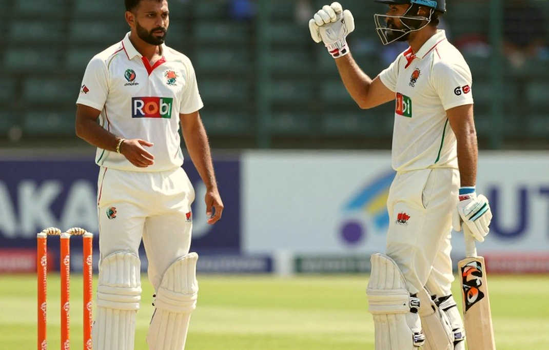 Auditing Cricket's Data: From the DRS Controversy to Blockchain Auditing Cricket's Data: From the DRS Controversy to Blockchain