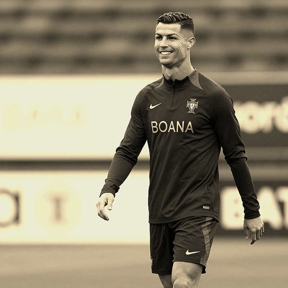 Under Messi's 126 Goals: Argentina's No. 9 Succession Math