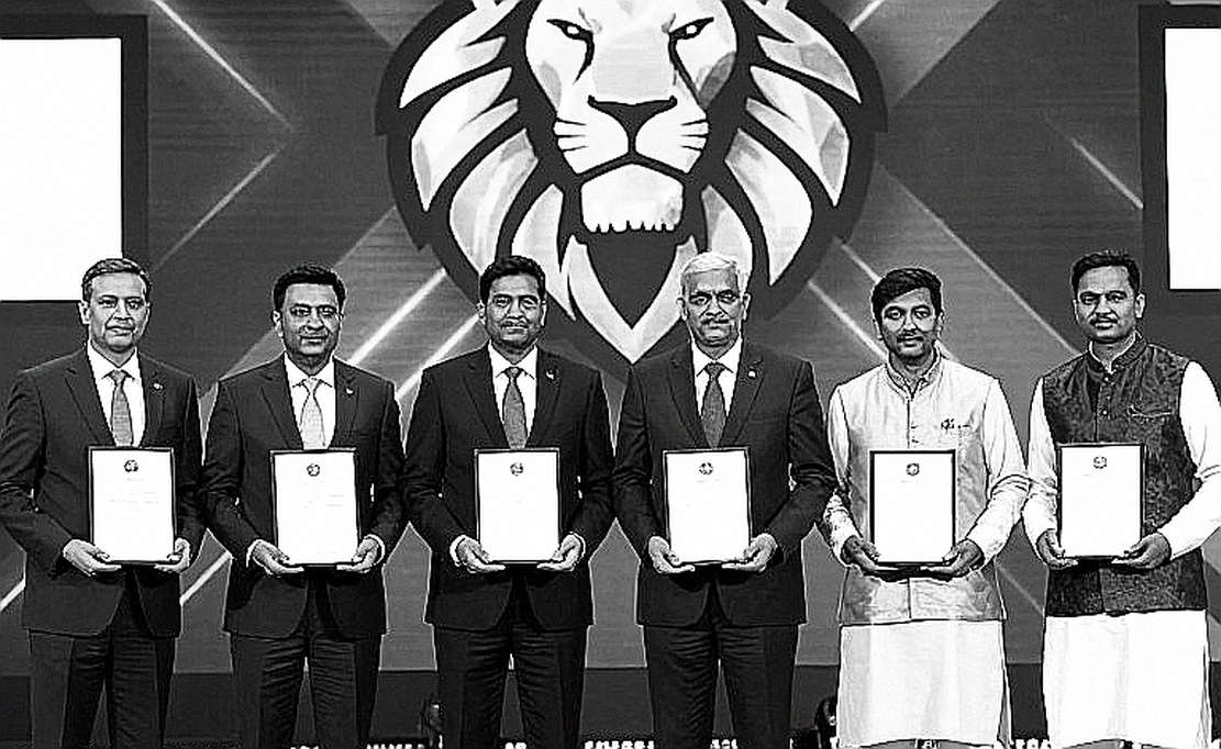 Crack in the cricket analysis data chain: what a Stage-2 report does when it has zero information points Crack in the cricket analysis data chain: what a Stage-2 report does when it has zero information points